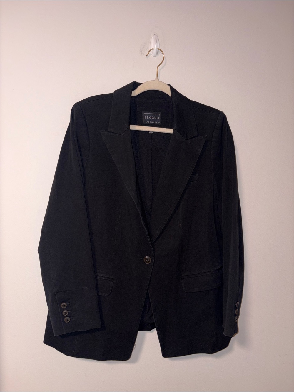 ELOQUII Premier Black Blazer & Ankle Pants 14